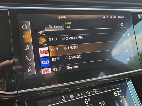 Used 2022 Audi Q7 Premium Plus image 25