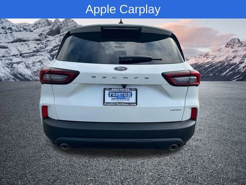 New 2025 Ford Escape ST-Line w/ Cold Weather Package image 4