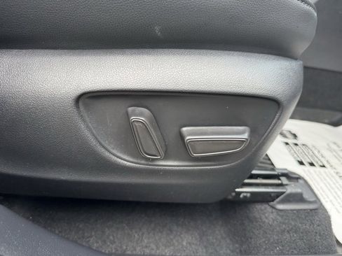 Certified 2023 Toyota Highlander XSE image 48