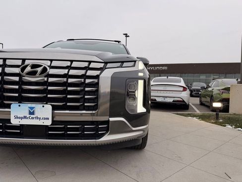 Used 2023 Hyundai Palisade Calligraphy FWD image 18