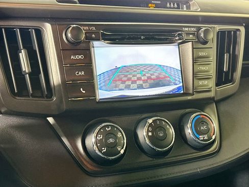 Used 2017 Toyota RAV4 LE image 16