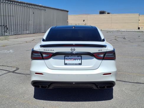 Used 2023 Nissan Maxima SR w/ Sport Mat Group image 6