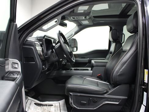 Used 2024 Ford F350 Lariat w/ Lariat Ultimate Package AWD/4WD image 12