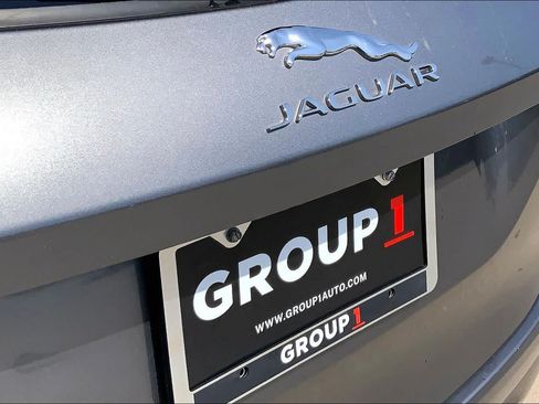 Used 2018 Jaguar F-PACE S AWD/4WD image 29