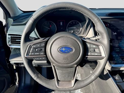 Used 2025 Subaru Outback Limited AWD/4WD image 29