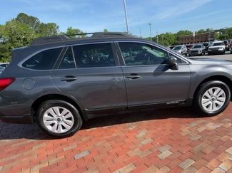 Used 2019 Subaru Outback 2.5i AWD/4WD video 2