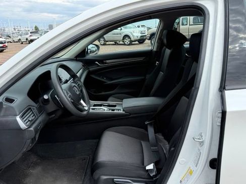 Used 2021 Honda Accord Hybrid image 15