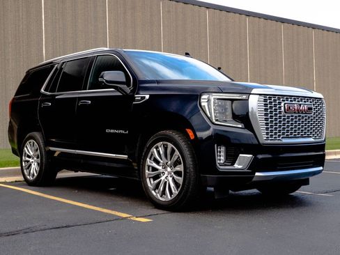 Used 2023 GMC Yukon Denali AWD/4WD image 2