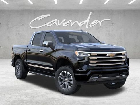 New 2026 Chevrolet Silverado 1500 High Country w/ Z71 Off-Road Package AWD/4WD image 7