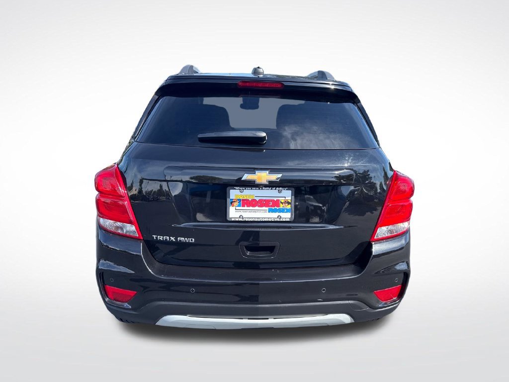 Used 2021 Chevrolet Trax LT w/ Premium Seat Package AWD/4WD image 4