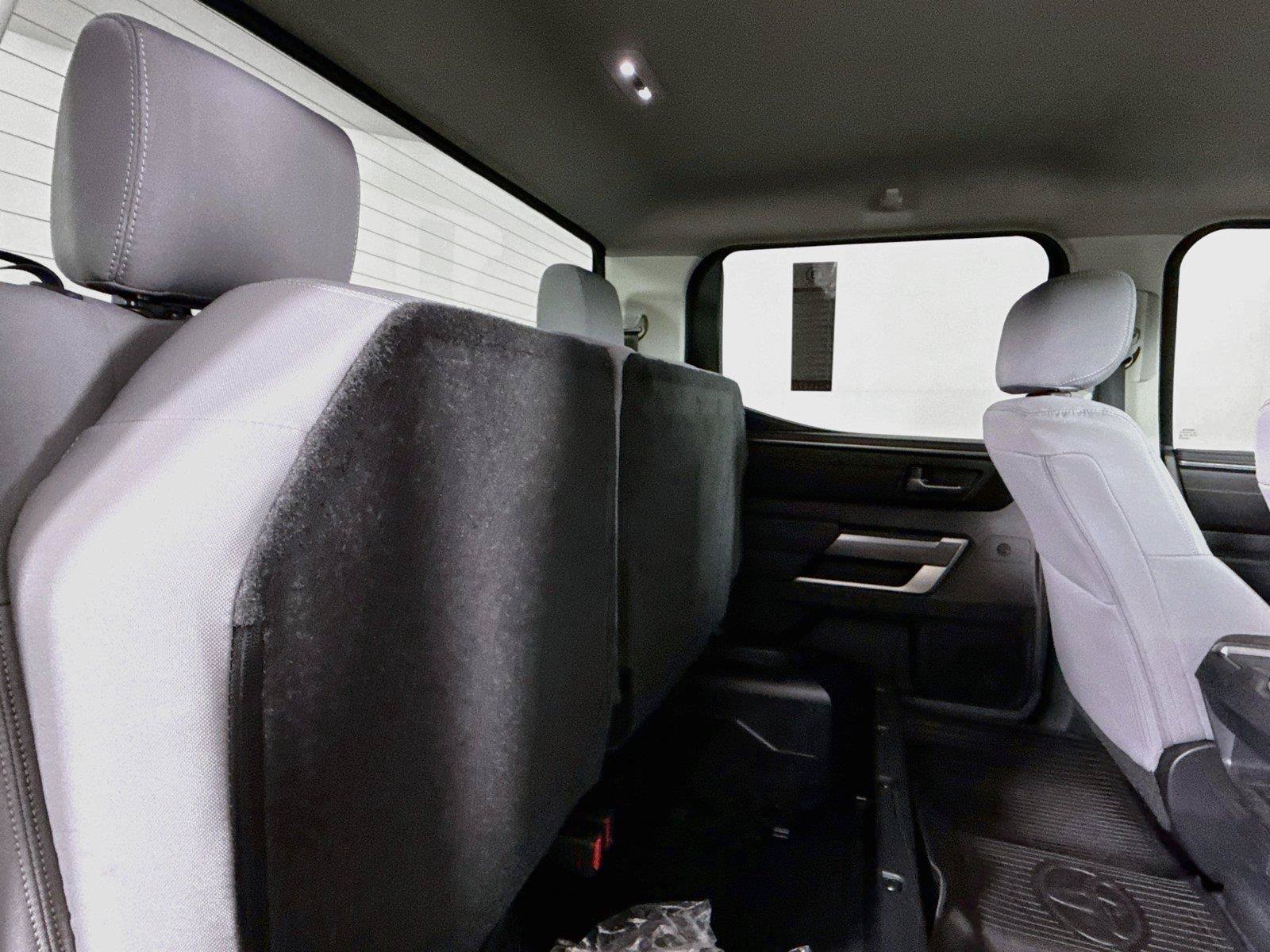 Used 2023 Toyota Tundra SR5 w/ SR5 Convenience Package AWD/4WD image 36