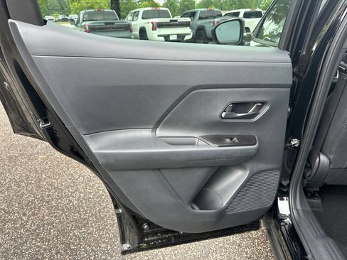 New 2026 Nissan Kicks S FWD image 19