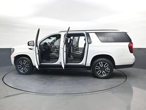 Used 2021 GMC Yukon XL AT4 w/ Rear Media and Nav Package AWD/4WD image 45