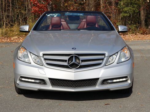 Used 2013 Mercedes-Benz E 350 Cabriolet image 2