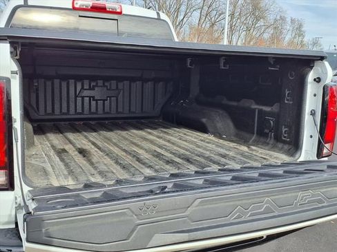 Used 2023 Chevrolet Colorado Z71 w/ Z71 Convenience Package 2 image 20