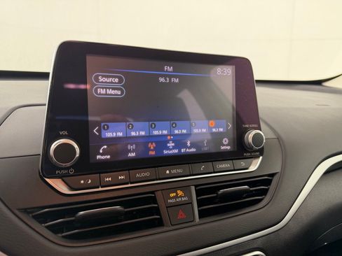 Used 2022 Nissan Altima 2.5 SV FWD image 15