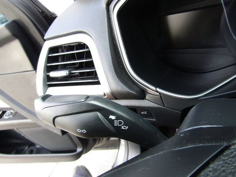 Used 2018 Ford Fusion S FWD image 9