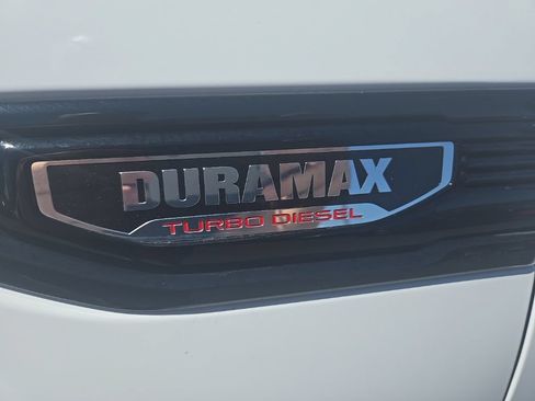 Used 2020 GMC Sierra 1500 Elevation w/ Elevation Value Package AWD/4WD image 41