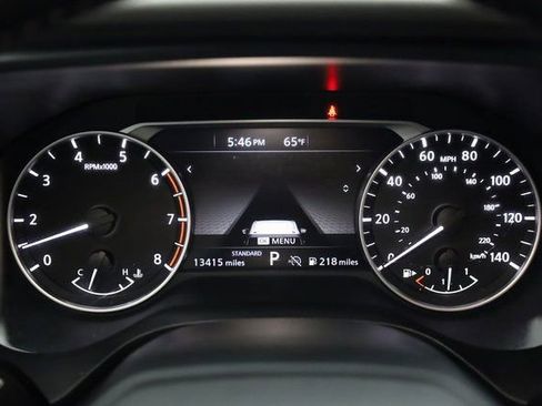 Used 2025 Nissan Rogue SV w/ SV Premium Package image 16