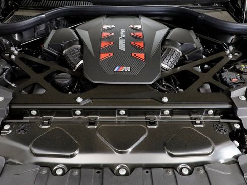 New 2025 BMW X5 M Competition w/ Executive Package image 26