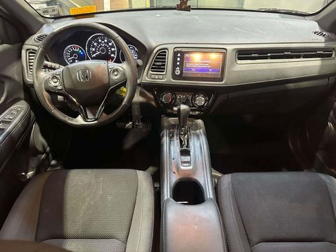Used 2021 Honda HR-V Sport image 11