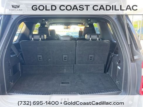 Used 2019 Ford Expedition XLT w/ Equipment Group 201A AWD/4WD image 12