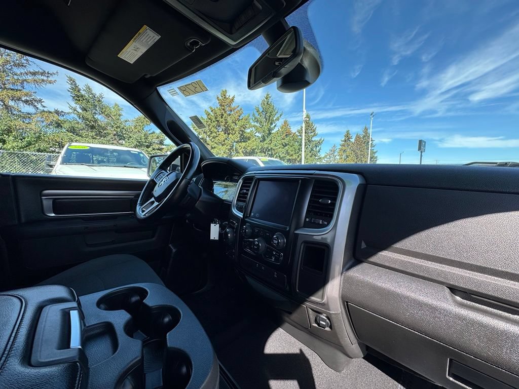 Used 2021 RAM 1500 Warlock AWD/4WD image 38