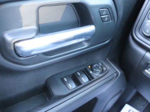 New 2026 Chevrolet Silverado 1500 Custom image 11