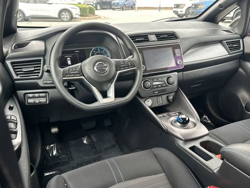 Used 2022 Nissan Leaf S image 22