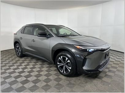 Used 2023 Toyota bZ4X XLE w/ Weather Package
