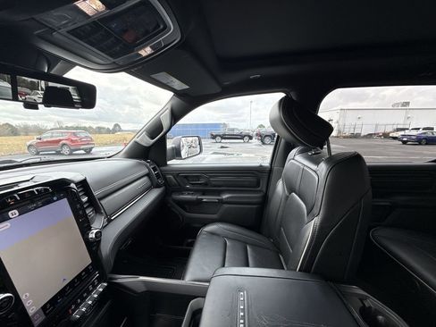 Used 2024 RAM 1500 Limited image 26