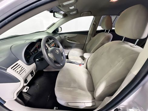 Used 2011 Toyota Corolla LE image 14