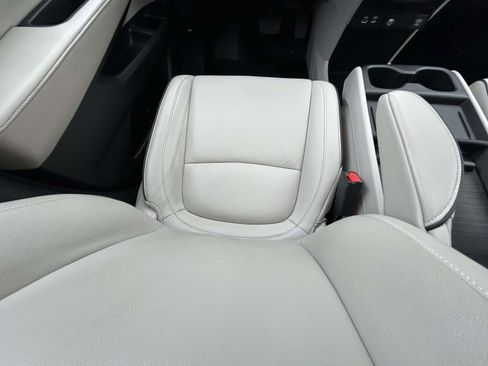 Used 2025 Honda Odyssey Touring image 15