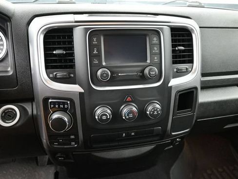 Used 2024 RAM 1500 Classic SLT AWD/4WD image 8