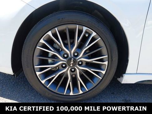 Certified 2023 Kia Forte GT-Line FWD image 10