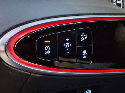 Used 2024 Genesis GV70 2.5T w/ Advanced Package image 16