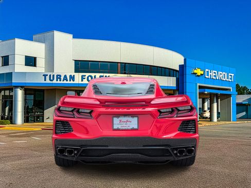 Used 2021 Chevrolet Corvette Stingray Preferred Cpe w/ Z51 Performance Package RWD image 4