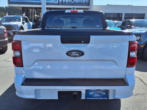 New 2025 Ford Maverick Lobo image 3