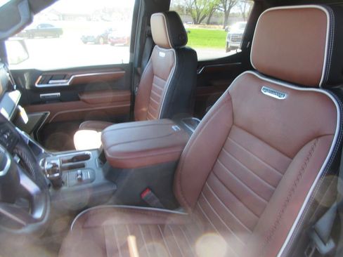 New 2026 GMC Sierra 1500 Denali Ultimate AWD/4WD image 13