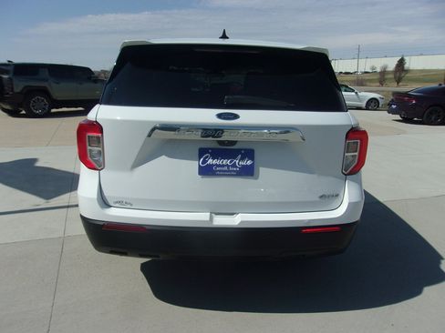 Used 2021 Ford Explorer 4WD image 4