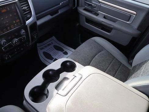 Used 2016 RAM 1500 Big Horn image 24