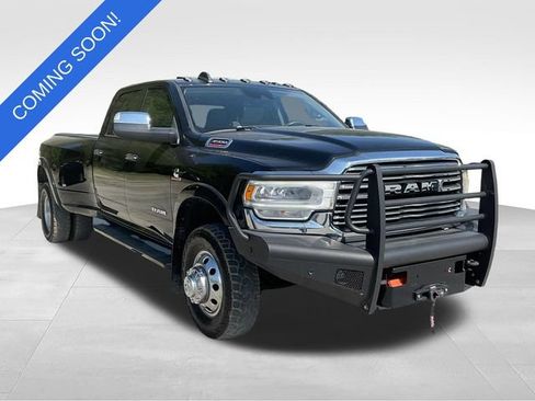 Used 2019 RAM 3500 Laramie AWD/4WD image 1