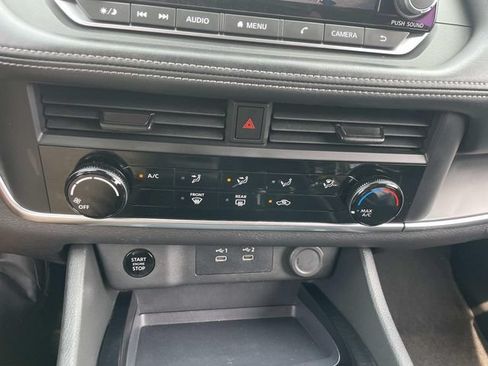 Used 2024 Nissan Rogue S AWD/4WD image 21