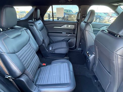 New 2026 Ford Explorer ST-Line w/ ST-Line Street Pack image 19