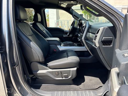 Certified 2022 Ford F250 Lariat w/ Lariat Value Package AWD/4WD image 7