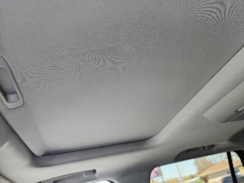 Used 2015 Chevrolet Tahoe LT AWD/4WD image 15