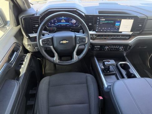 Used 2023 Chevrolet Silverado 1500 LT w/ All Star Edition Plus RWD image 17