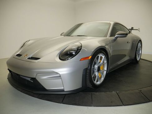 Certified 2026 Porsche 911 GT3 RWD image 1