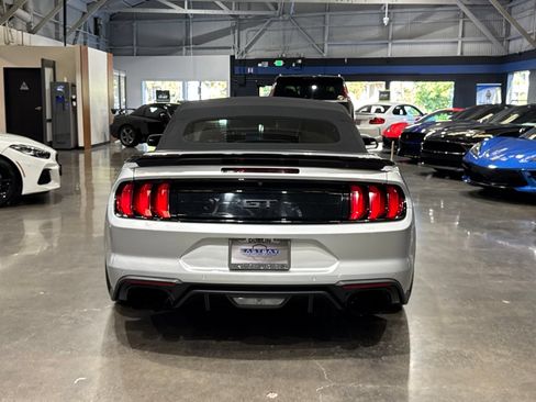 Used 2019 Ford Mustang GT Premium RWD image 14