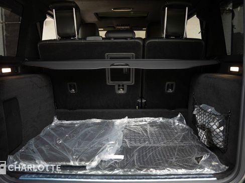 Used 2025 Mercedes-Benz G 63 AMG 4MATIC image 39